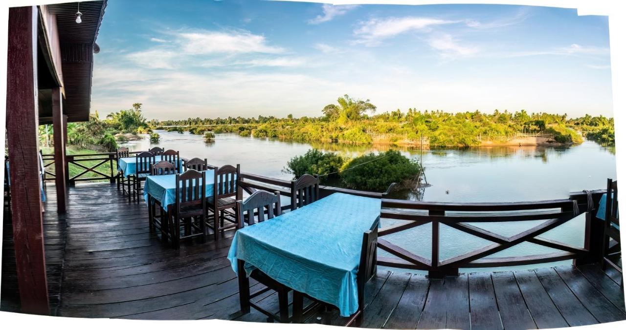 Chanhthida Guesthouse And The River Front Restaurant Ban Khon エクステリア 写真
